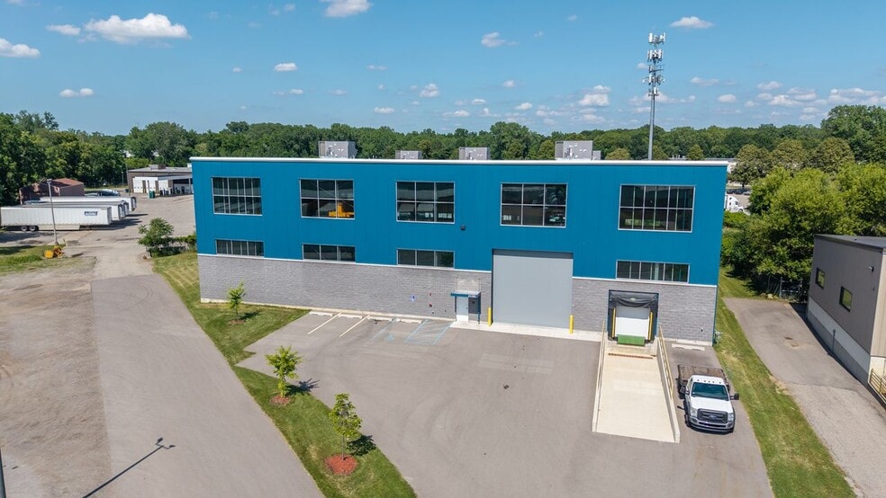 3100 Ken O Sha Industrial Ct SE, Wyoming, MI à vendre - Photo de l’immeuble – Image 2 sur 8