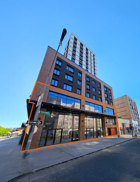 1010 Washington Ave, Bronx, NY à louer - Photo de l’immeuble – Image 2 sur 2