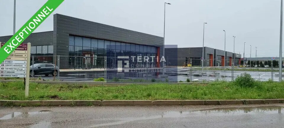 Local commercial dans CLERMONT-L'HERAULT à louer - Photo de l’immeuble – Image 1 sur 13