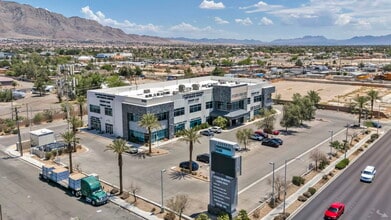 1900 N Nellis Blvd, Las Vegas, NV à louer Photo de l’immeuble– Image 1 sur 40