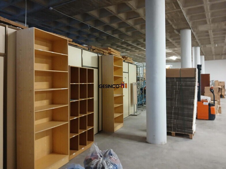 Industriel/Logistique dans Ontinyent, Valencia à vendre - Photo de l’immeuble – Image 3 sur 5