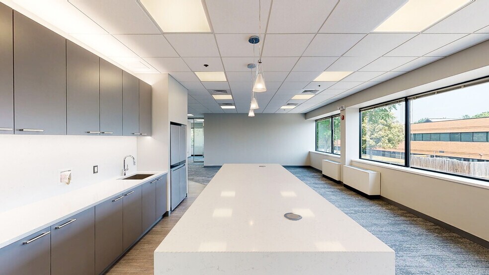 20400 Observation Dr, Germantown, MD à louer - Numérisation 3D Matterport – Image 2 sur 19