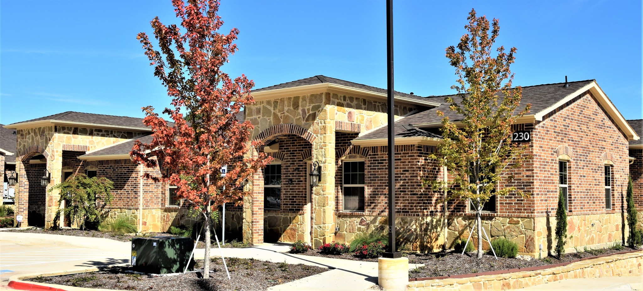1230 N Kimball Ave, Southlake, TX à louer Photo de l’immeuble– Image 1 sur 7