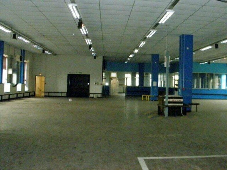 Industriel/Logistique dans Argentan à vendre - Photo intérieure – Image 1 sur 4