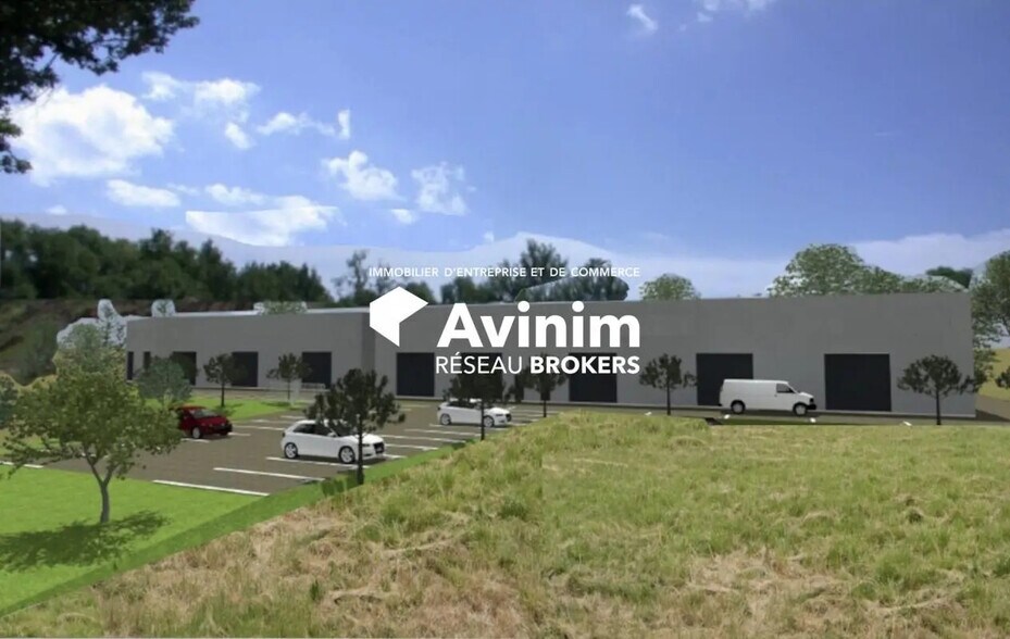 Industriel/Logistique dans Montauroux à vendre - Photo de l’immeuble – Image 3 sur 7