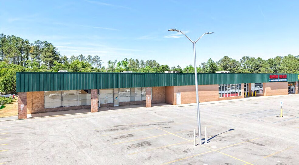 814 S Highway 1, Lugoff, SC à louer - Photo de l’immeuble – Image 2 sur 10