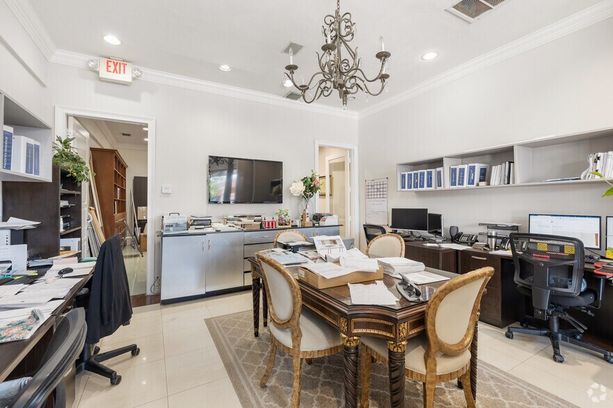3313 NE 32nd St, Fort Lauderdale, FL à louer - Photo intérieure – Image 2 sur 21