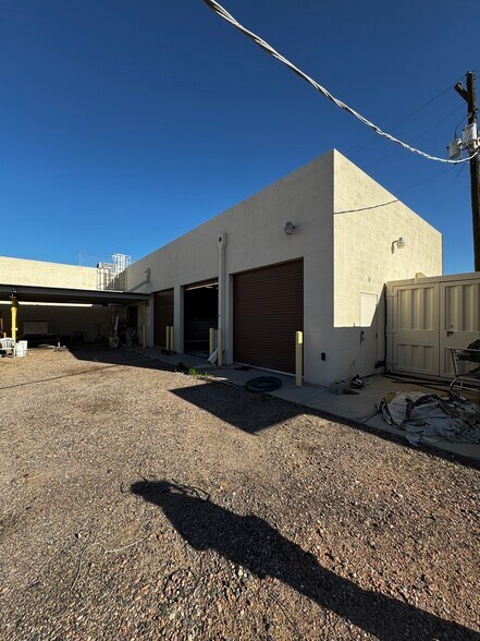 2935 W Clarendon Ave, Phoenix, AZ à vendre - Photo de l’immeuble – Image 3 sur 11