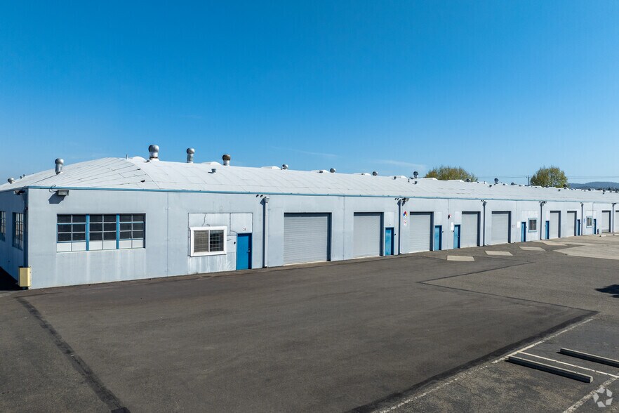 2661 Alvarado St, San Leandro, CA à louer - Photo de l’immeuble – Image 3 sur 13