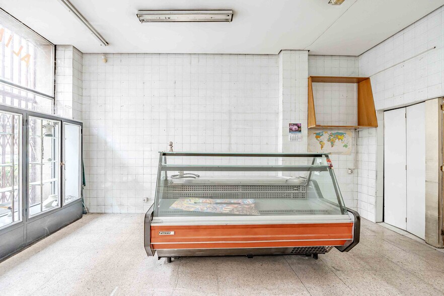 Immeuble residentiel dans Madrid, Madrid à vendre - Photo intérieure – Image 3 sur 7