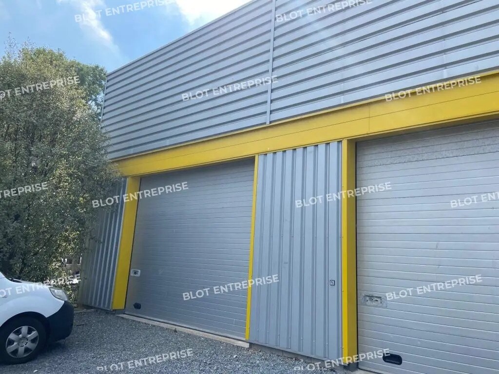 Local d’activités dans Saint-Malo à louer Photo principale– Image 1 sur 10