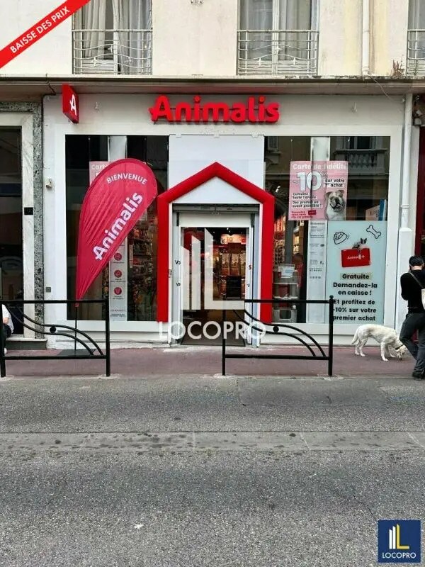 Local commercial dans Cannes à louer Photo de l’immeuble– Image 1 sur 7