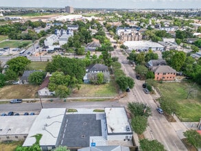 19 N York St, Houston, TX à louer Photo de l’immeuble– Image 1 sur 23