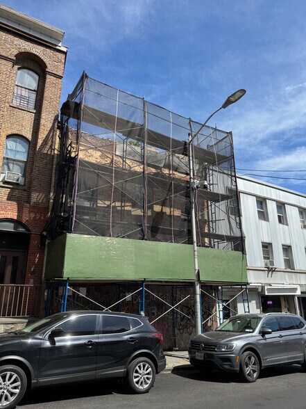 50 N Broadway, Yonkers, NY à vendre - Photo de l’immeuble – Image 1 sur 3