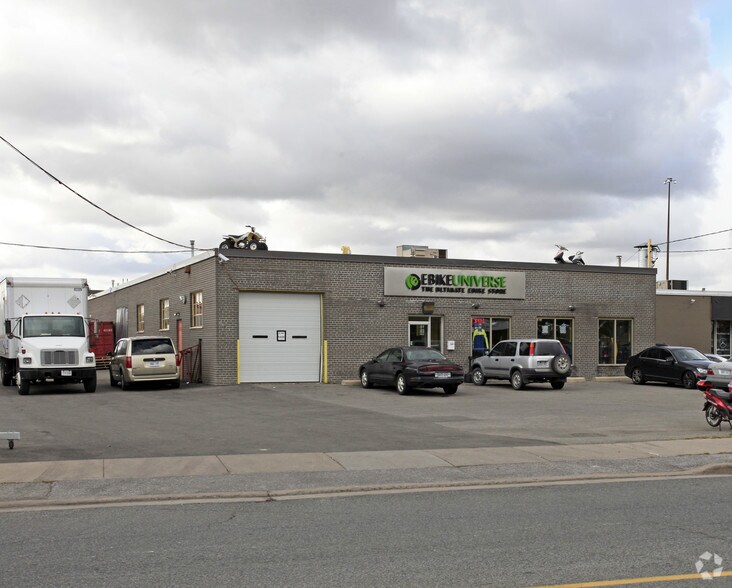 134 Oakdale Rd, Toronto, ON à louer - Photo principale – Image 1 sur 3