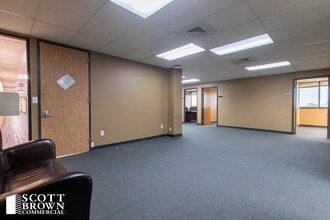 4401 N Interstate 35, Denton, TX à louer Photo intérieure– Image 1 sur 16