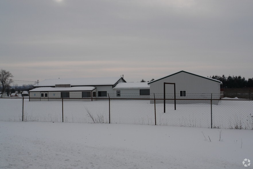 5684 E Broadway Rd, Mount Pleasant, MI à vendre - Photo principale – Image 2 sur 5