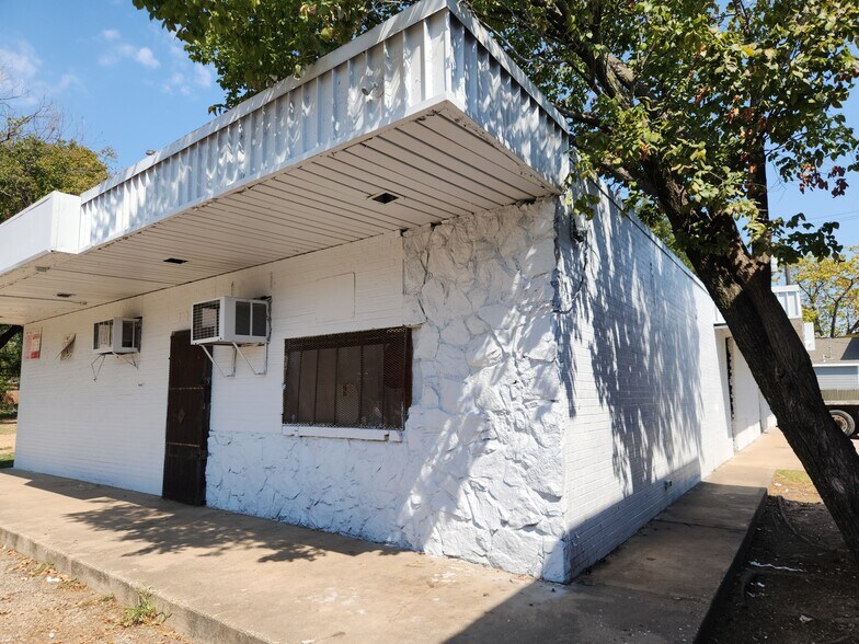 4118 Colonial Ave, Dallas, TX à vendre - Photo de l’immeuble – Image 2 sur 11