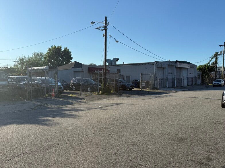 862-868 E 26th st, Paterson, NJ à vendre - Photo de l’immeuble – Image 3 sur 6