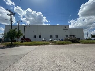 Plus de détails pour 13802 N Unitec Dr, Laredo, TX - Industriel/Logistique à louer