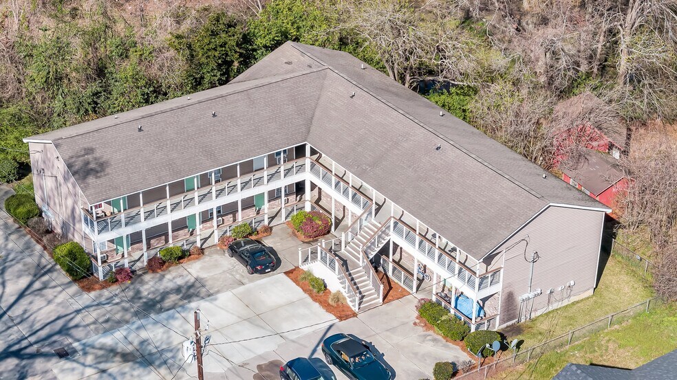 2220 Van Buren Ave, North Charleston, SC à vendre - Photo de l’immeuble – Image 1 sur 5