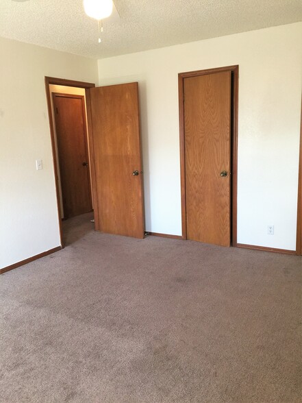 1900 Dover St, Norman, OK à vendre - Photo intérieure – Image 2 sur 31