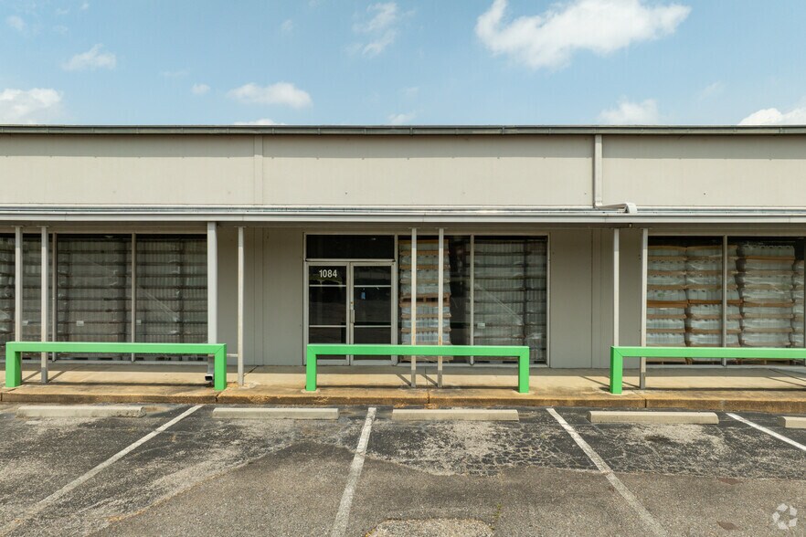3111-3165 Bellbrook Dr, Memphis, TN à louer - Photo de l’immeuble – Image 3 sur 11