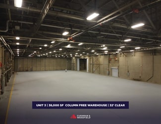 Plus de détails pour 500 Grumman Rd W, Bethpage, NY - Industriel/Logistique à louer