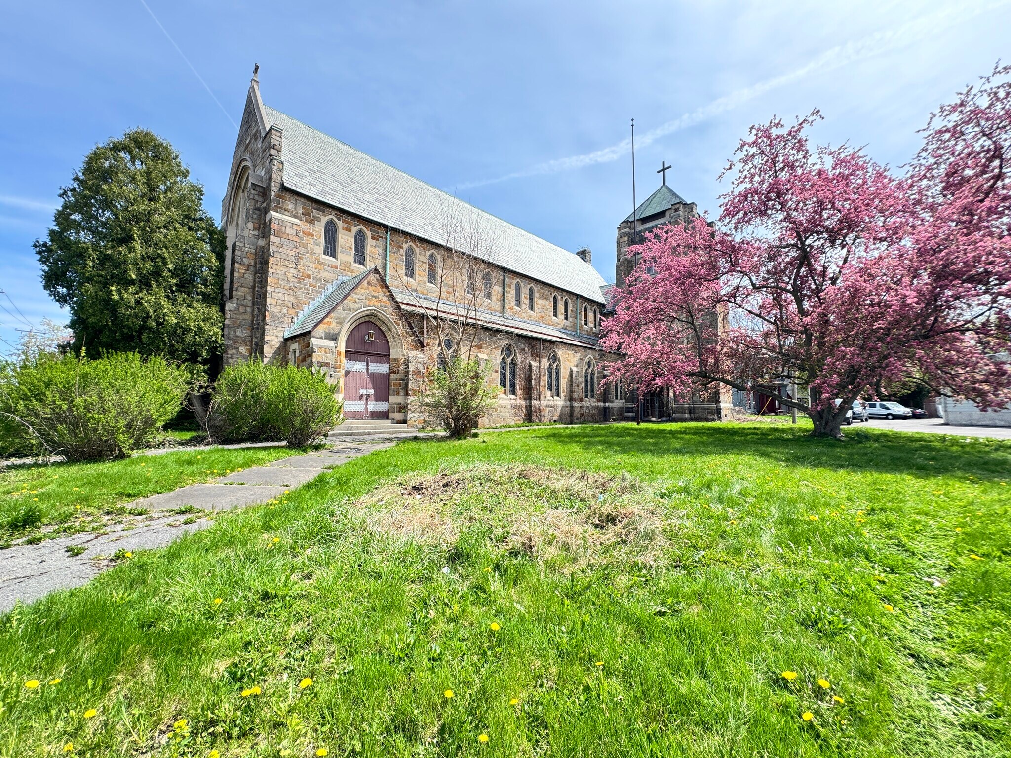 523 W Onondaga St, Syracuse, NY à vendre Photo de l’immeuble– Image 1 sur 24