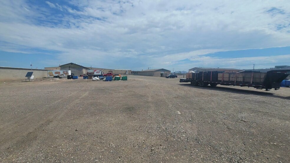 1246 W Tee St, Casa Grande, AZ à louer - Photo de l’immeuble – Image 2 sur 13