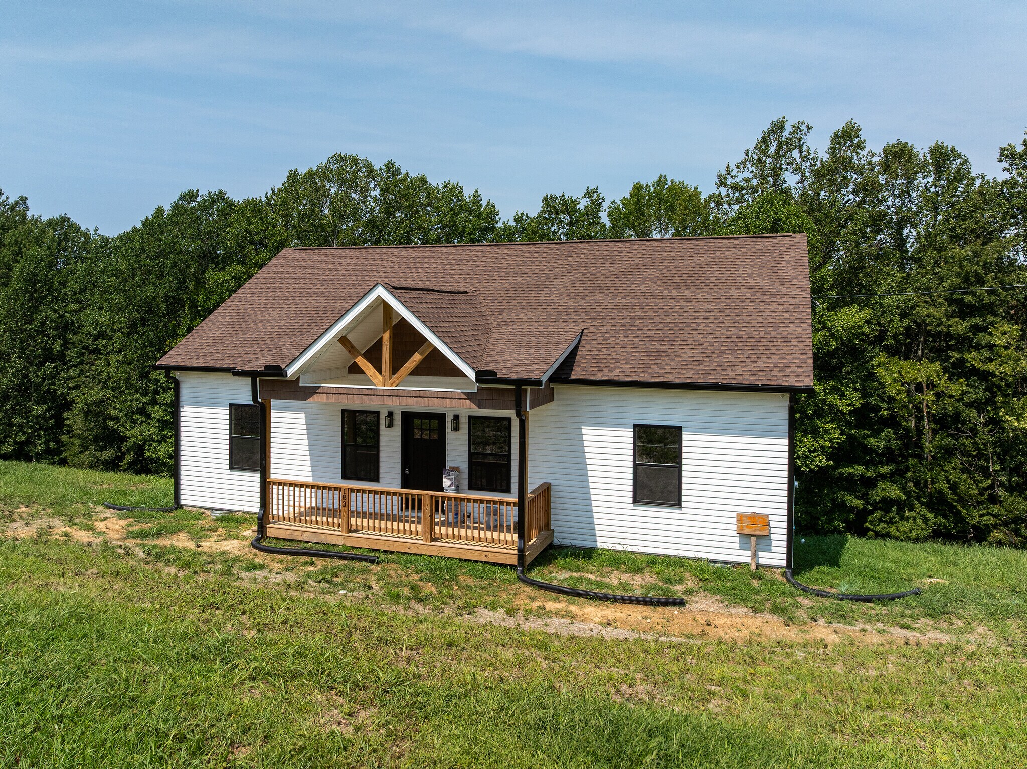 88 Amos Cir, Lafayette, TN à vendre Photo principale– Image 1 sur 2