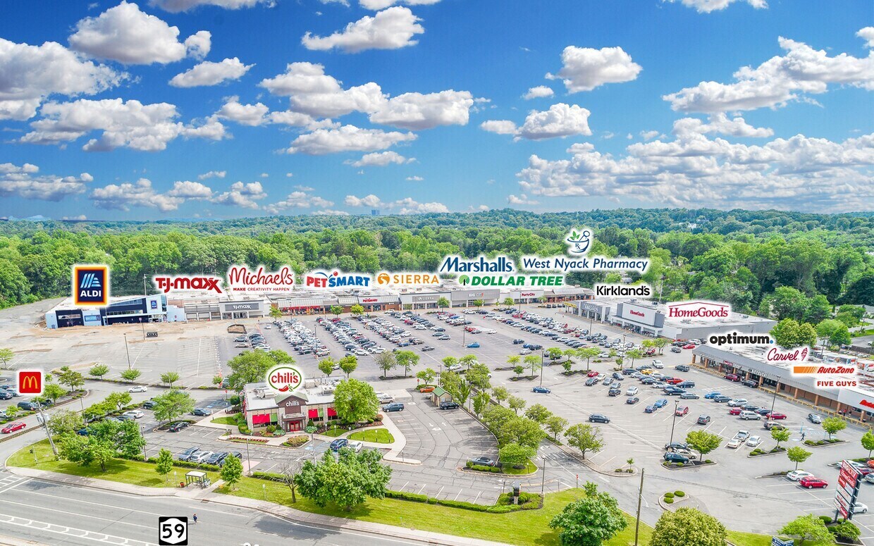 43 E Rt-59, Nanuet, NY à louer Photo principale– Image 1 sur 12