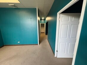 1365 Nuuanu Ave, Honolulu, HI à louer Photo intérieure– Image 2 sur 5