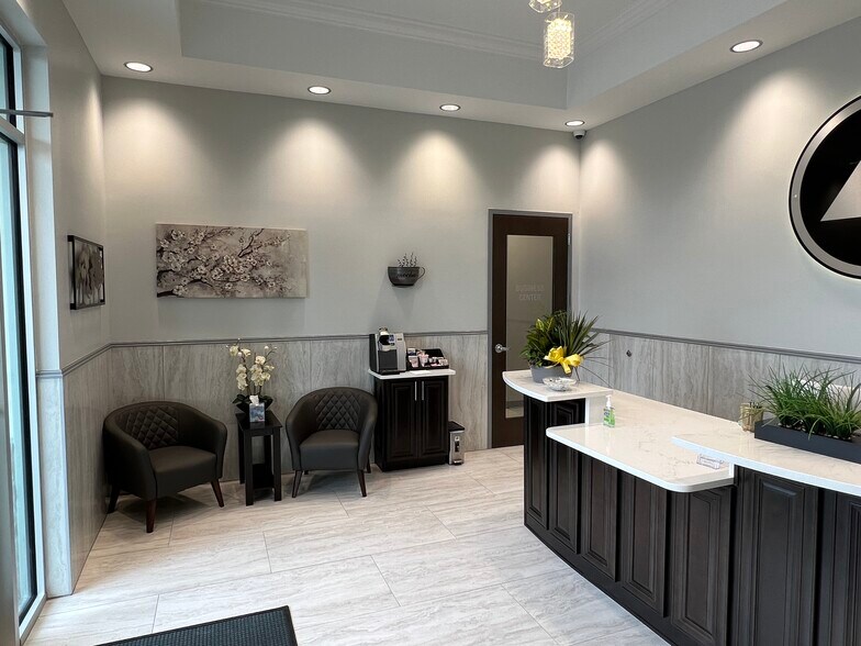 18 Market Ave, Palm Coast, FL à louer - Photo intérieure – Image 3 sur 16
