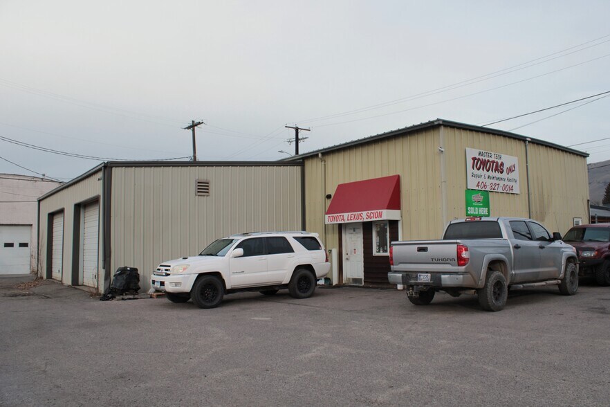 128 S 5th St W, Missoula, MT à louer - Photo de l’immeuble – Image 1 sur 7