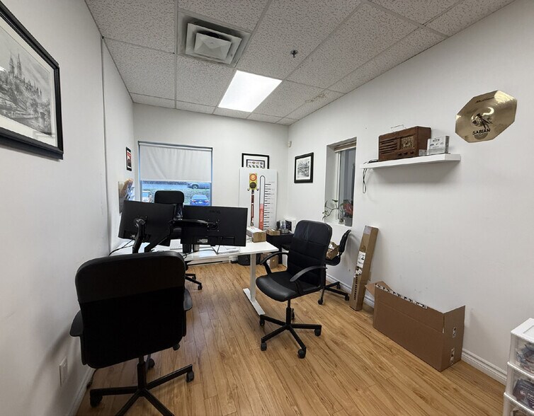 20-24 Akerley Blvd, Dartmouth, NS à louer - Photo intérieure – Image 2 sur 18