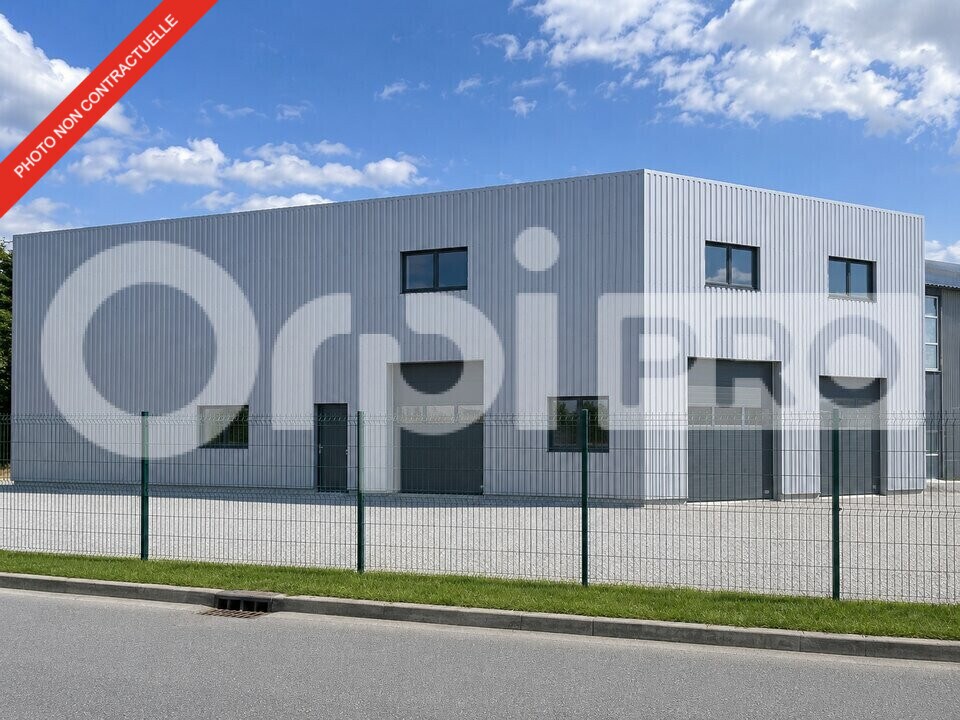 Industriel/Logistique dans Saint-André-des-Eaux à louer Photo de l’immeuble– Image 1 sur 5