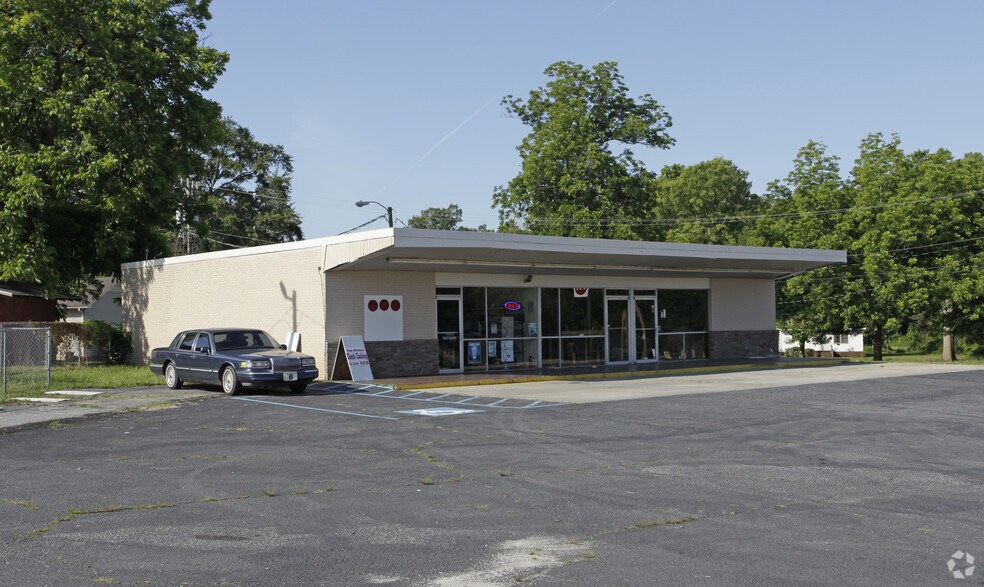 200 Willard Rd, Clinton, SC à vendre - Photo de l’immeuble – Image 2 sur 20