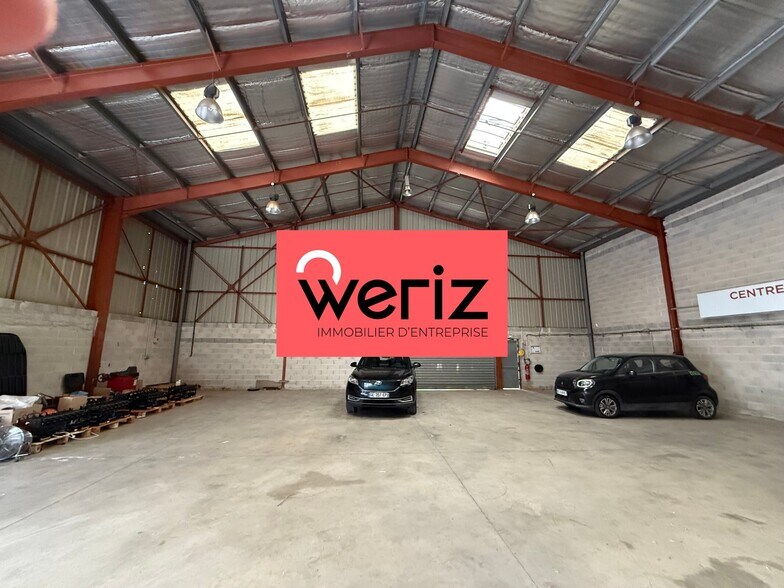 Local d’activités dans Aubagne à louer - Photo principale – Image 3 sur 8