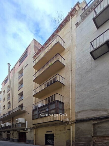Immeuble residentiel dans Lleida, Lérida à vendre - Photo de l’immeuble – Image 2 sur 15