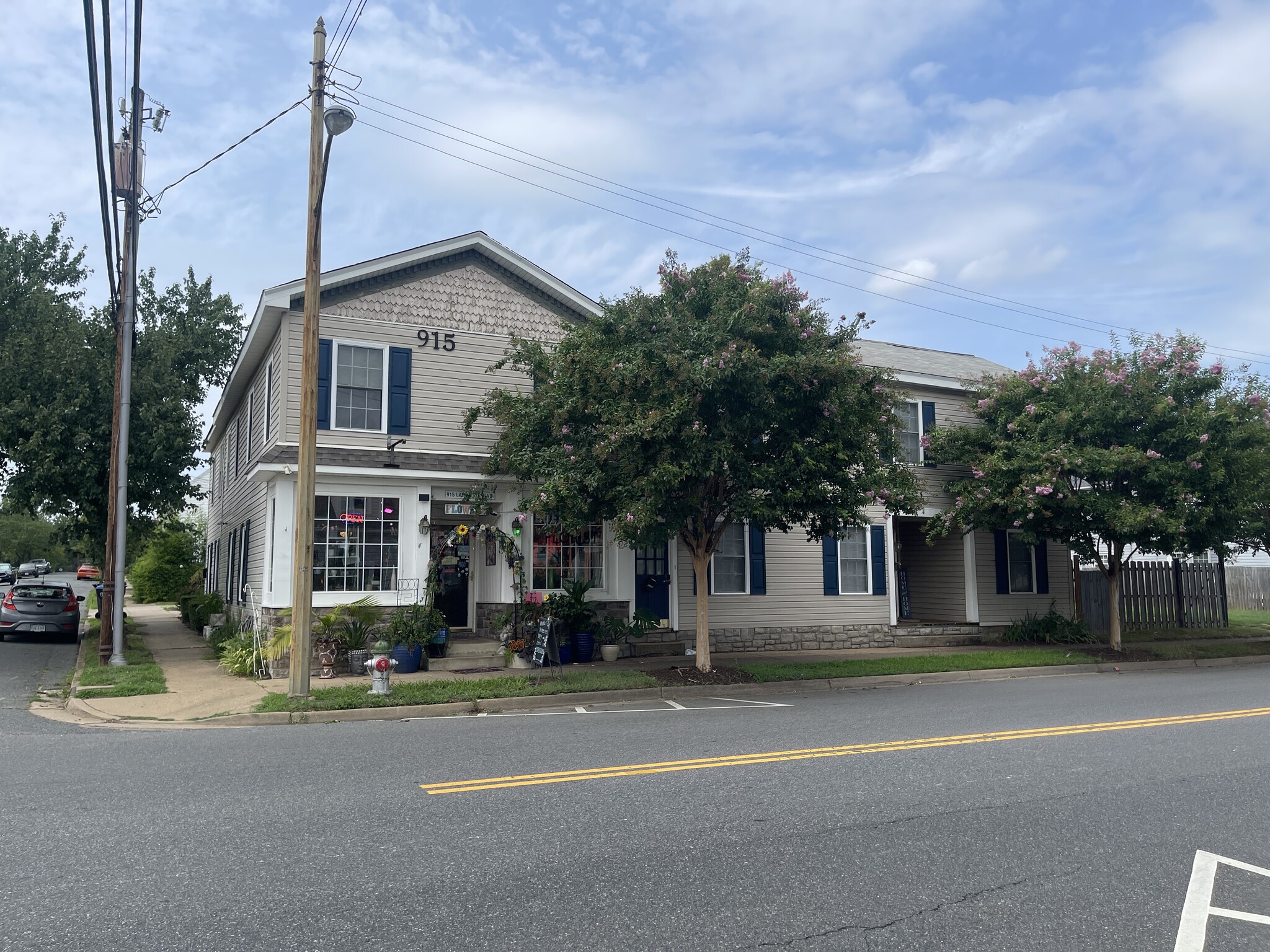 915 Lafayette Blvd, Fredericksburg, VA à louer Photo de l’immeuble– Image 1 sur 16