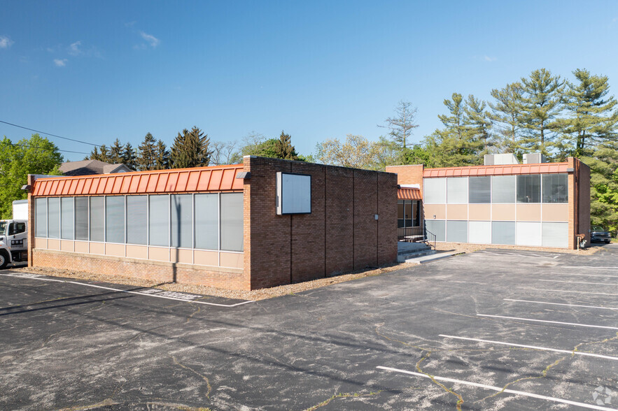 4800 Market St, Youngstown, OH à louer - Photo principale – Image 1 sur 11