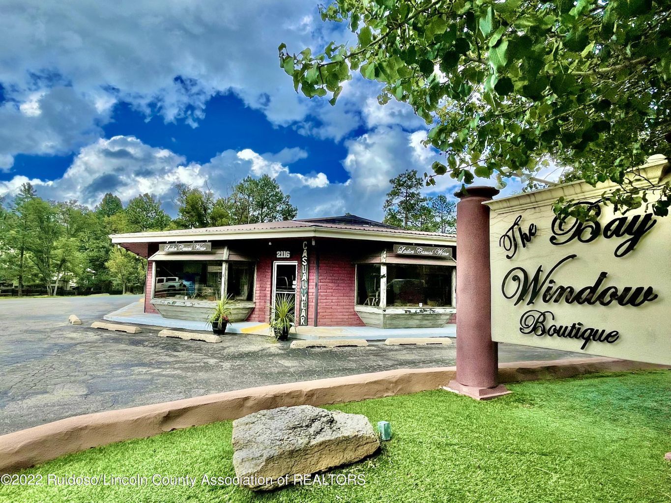 2716 Sudderth Dr, Ruidoso, NM à vendre Photo principale– Image 1 sur 26