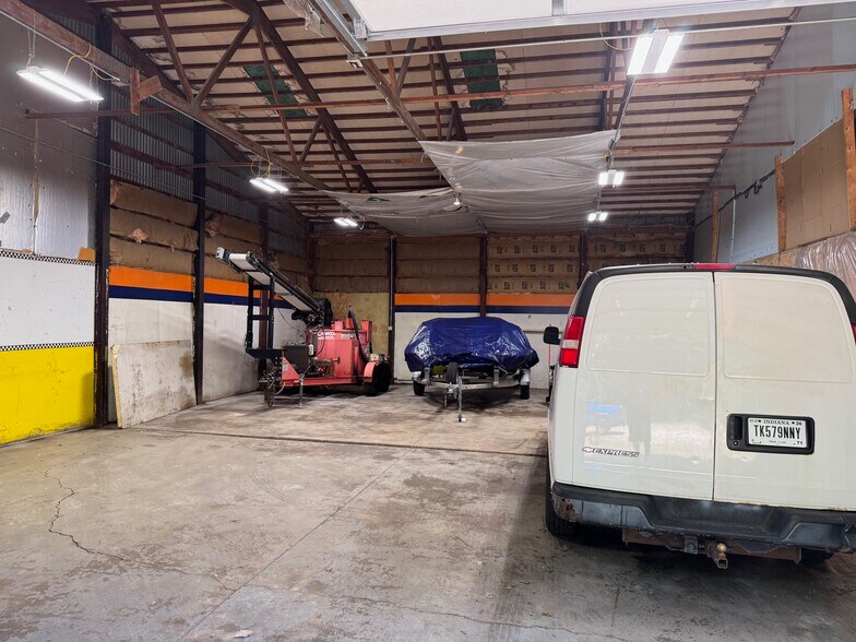 51024 Portage Rd, South Bend, IN à vendre - Photo de l’immeuble – Image 2 sur 6