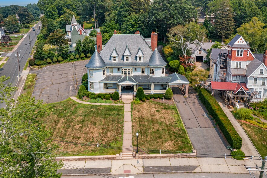 76 Prospect St, Vernon, CT à vendre - Photo de l’immeuble – Image 3 sur 40