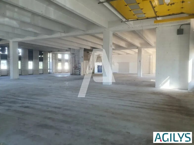 Industriel/Logistique dans Rungis à louer - Photo de l’immeuble – Image 2 sur 6