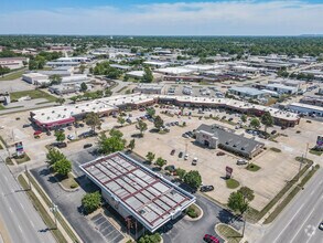 697-845 N Aspen Ave, Broken Arrow, OK - VUE AÉRIENNE  vue de carte - Image1