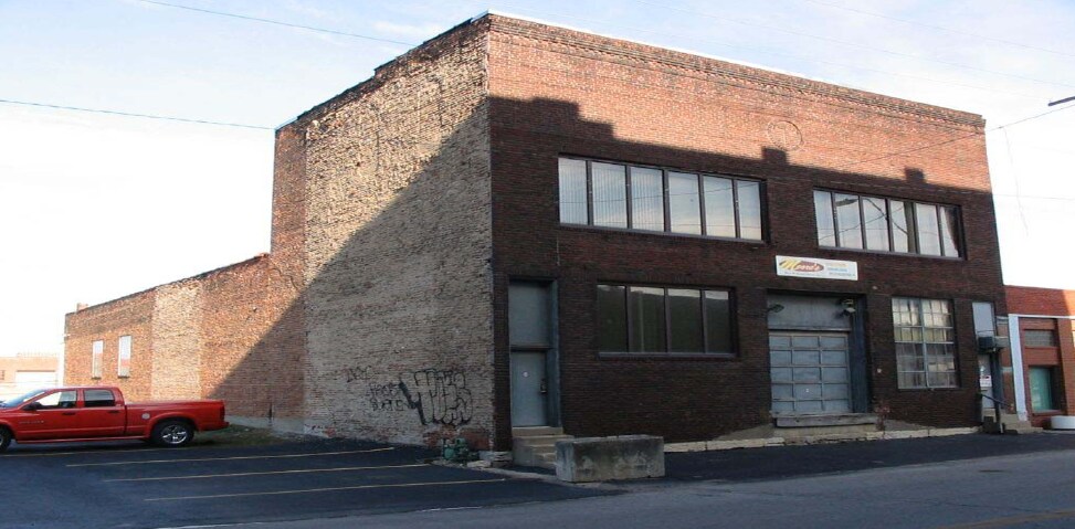 1316 St Louis Ave, Kansas City, MO à louer Photo de l’immeuble– Image 1 sur 8
