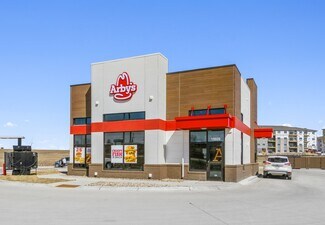Plus de détails pour 19609 Oakmont Dr, Gretna, NE - Local commercial à vendre