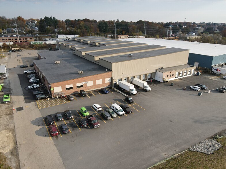 10 Pullman St, Worcester, MA à louer - Photo de l’immeuble – Image 3 sur 3